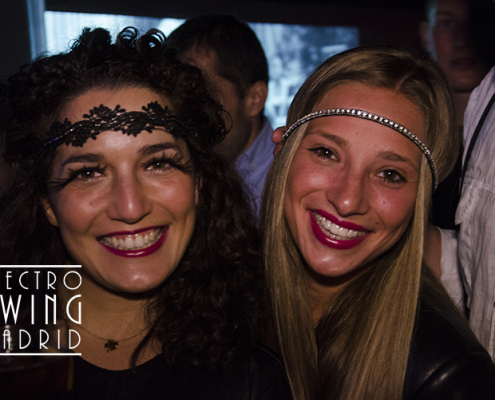 chicas sonrisa fiesta vintage